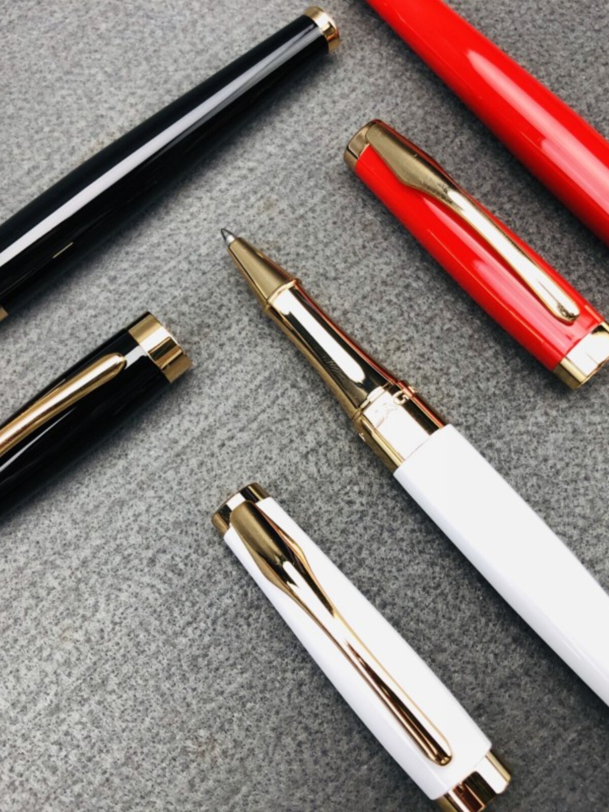 메탈 시그니처 펜 영국 브랜드 젤 펜 도금 18K 리얼 골드 워터 펜 메탈 펜 볼펜 수성 펜