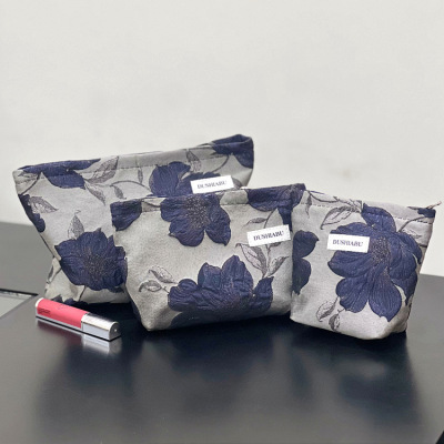 ins小众高级感中国风化妆包女便携大容量内胆收纳包护肤品洗漱包