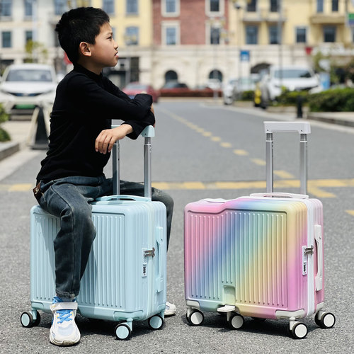 儿童六轮可坐骑行李箱小型轻便