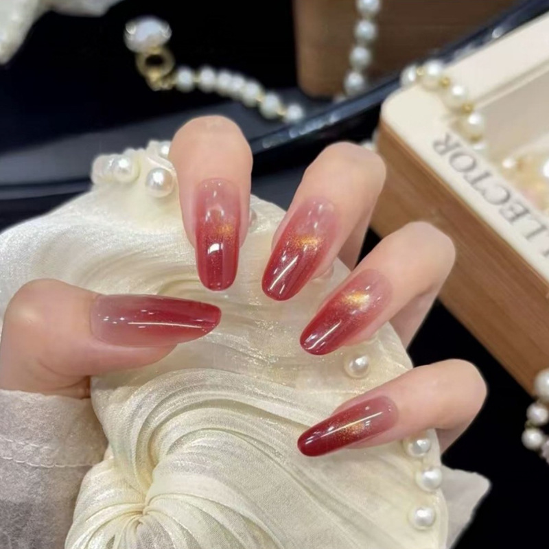 手工穿戴甲金光猫眼波点蝴蝶结显白千金风仙气温柔高端光疗美甲贴