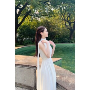 『限时2折起』法式白色气质连衣裙女高级感温柔小众设计气质性感