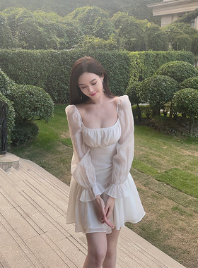 『限时2折起』白色荷叶边法式性感连衣裙温柔小众设计高腰纯欲