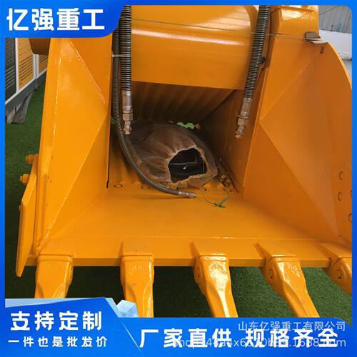 挖掘机破碎斗鄂式液压挖机破石粉碎机挖机筛斗筛河卵石