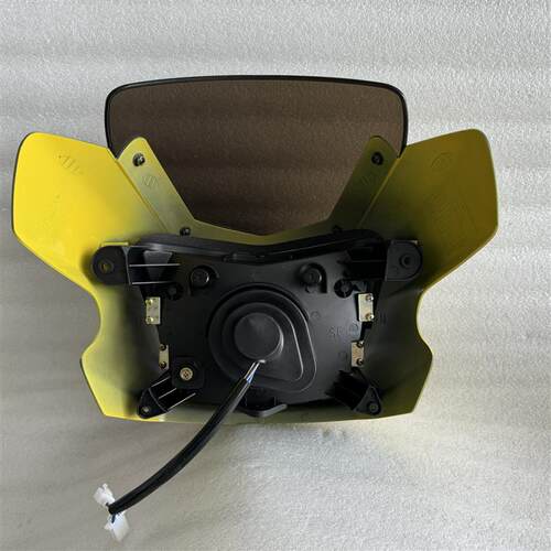 适用于铃木骏威机车配件 GSX125客厅灯 QS125-3客厅灯外罩 导流罩