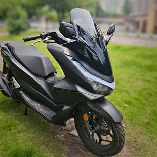天飞仕适用于25款本田pcx160改装前挡风风挡挡雨板风镜护胸玻璃