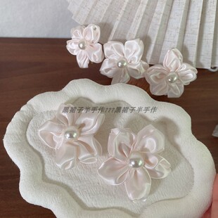 淡淡的樱花粉~春天少女可爱花朵发夹小鸭嘴夹发梳倒查梳胸针皮筋