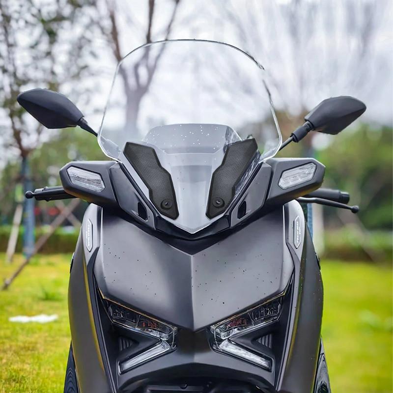 适用23-24款XMAX300改装挡风装饰条风挡压条前挡风板盖条固定配件