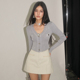 灰色短款 上衣白色半裙 DUO 灰色小香风针织衫 清货折 OLIVIA