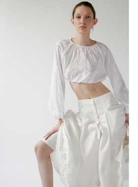 NONETONE 静雅徽纹logo绣花系带灯笼袖短上衣双层插袋廓形半身裙