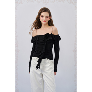 黑色醋酸荷叶边轻奢一字肩钻链小衫 26SS新款 Quarters Three