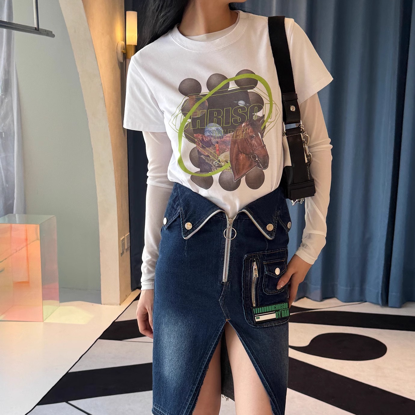 【清货折白S】Chrisou by Dan欧阳丹春夏潮流图案印章黑白短袖