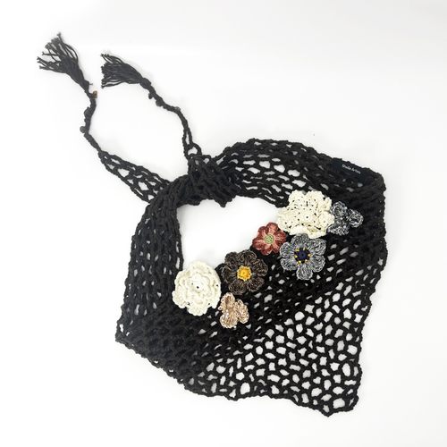 Shelle Artiste 镂空手钩三角巾