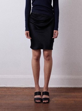 【新品】NECESSARY ANANKE 黑色高腰鱼骨百褶半裙