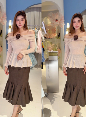 【清货折】LUMING ROOM 秋冬一字肩花朵装饰波浪下摆针织上衣百搭