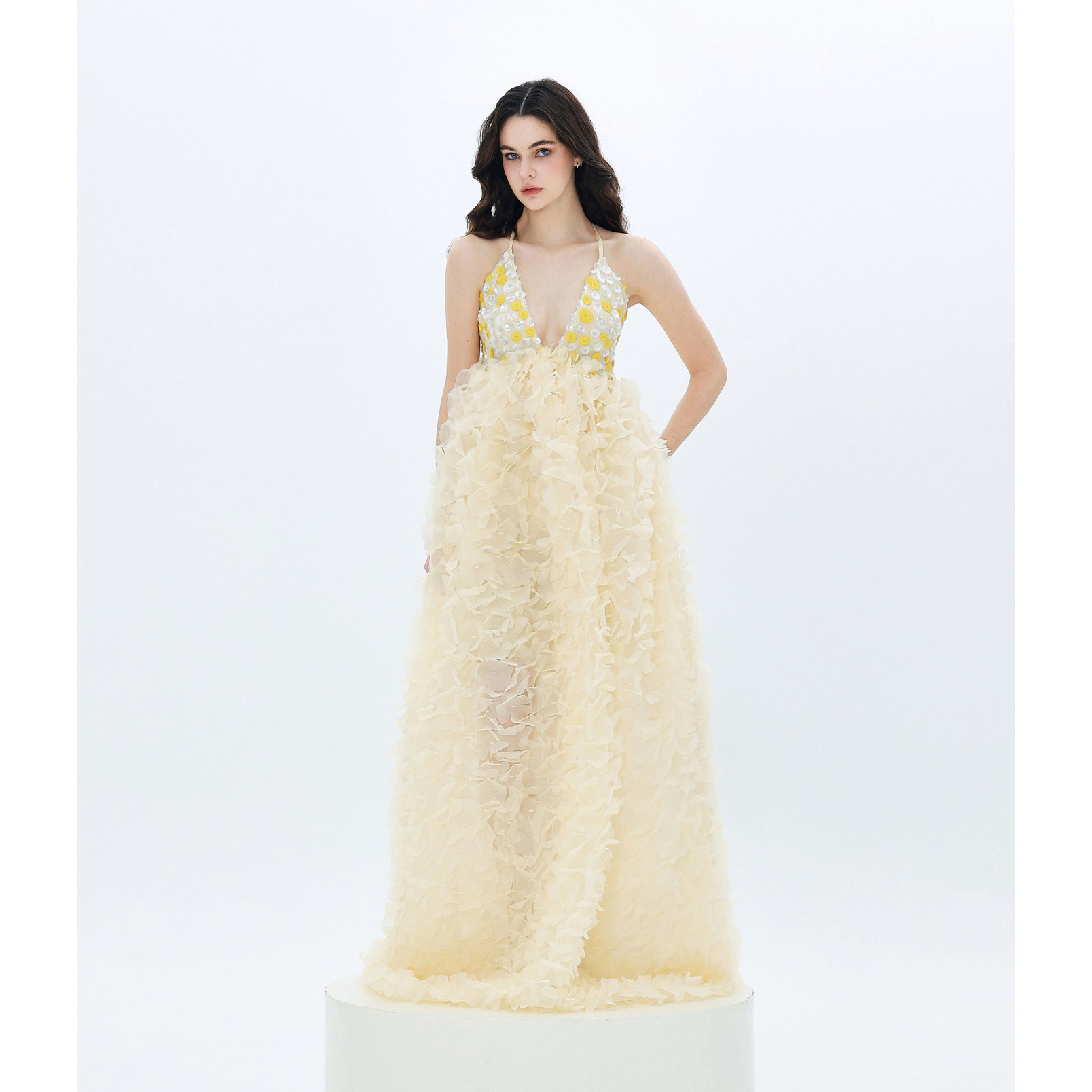 MOOD X MIURA Soleil 杏色立体花亮片拼接连衣裙