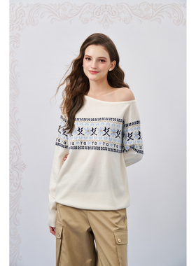 Three Quarters 26SS新款 白色鸢尾花费尔岛提花斜领羊毛衫