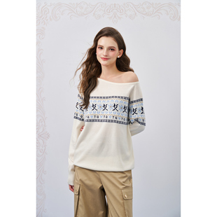 Three Quarters 26SS新款 白色鸢尾花费尔岛提花斜领羊毛衫