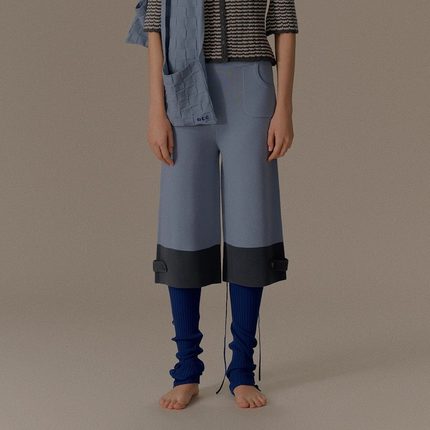 o cloche code_纽扣直筒七分裤_90%美丽奴羊毛10%弹力纤维