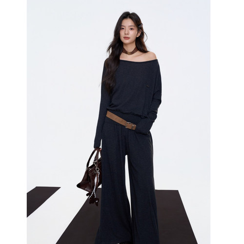 Aimme sparrow25FW 黑色logo标斜肩针织上衣黑色弹性松紧腰长裤