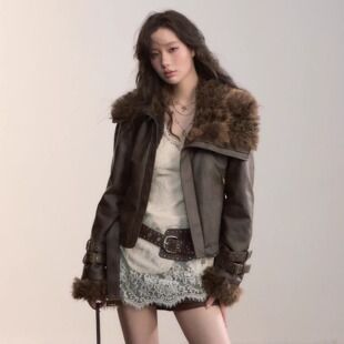 VIAPITTI 25AW 重工设计感大毛领加厚PU皮夹克外套