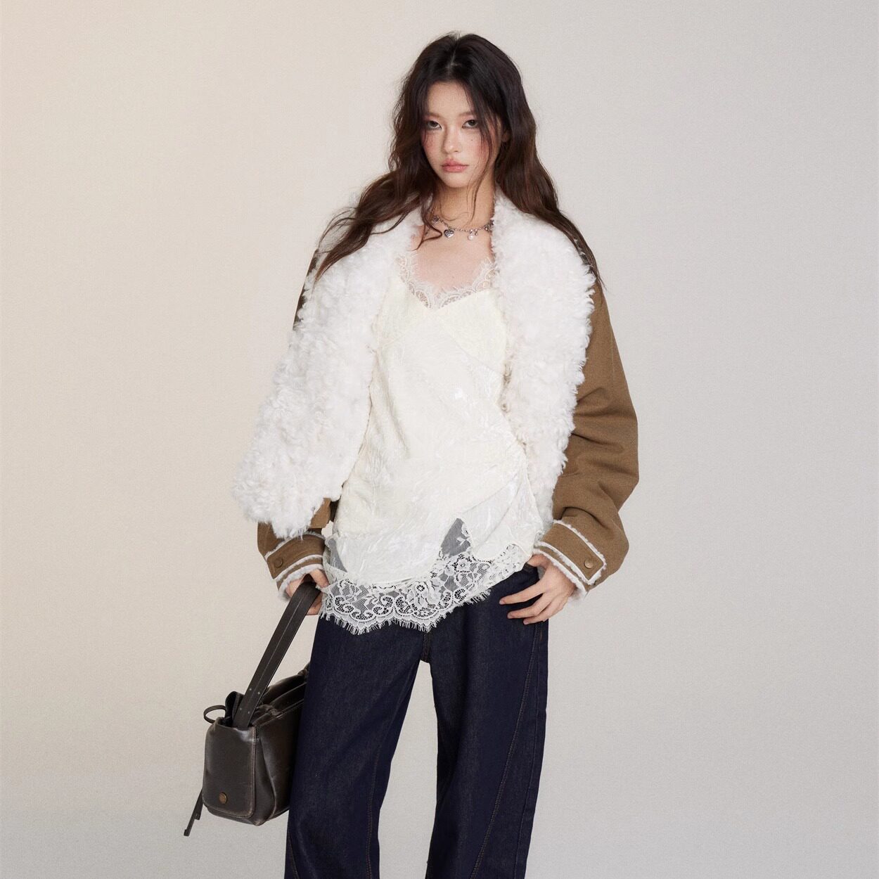 VIAPITTI重工毛领两穿毛毛棒球服夹克上衣女秋冬设计感宽松外套