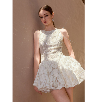 Wardrobes by chen25AW立体盘花蕾丝蓬蓬连衣裙