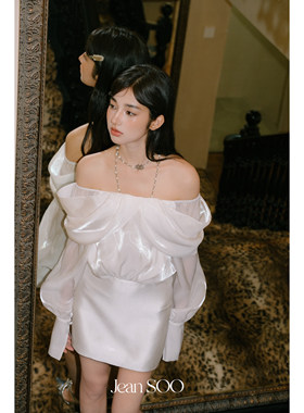 Jean SOO 方寸星河波光荡领一字肩抹胸高腰连衣裙