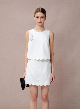 Diana Vevina 25SS早春新款白色波浪边背心白色波浪边半裙