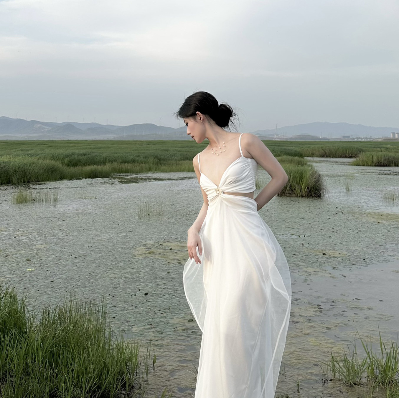 KINGWEN24春夏新款仙女吊带雪纺镂空度假女夏长款连衣裙,女装/女士精品,时尚套装,淘宝优惠券,粉丝福利购,淘宝优惠卷