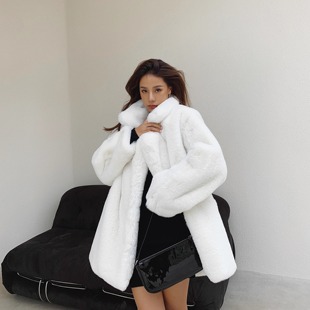 5折清货白xs 走秀斗篷年轻款 Each Other 机车风皮草外套