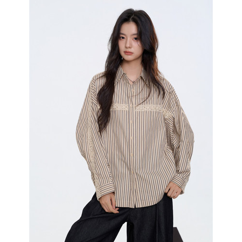 Aimme sparrow25FW 卡其色刺绣条纹衬衫