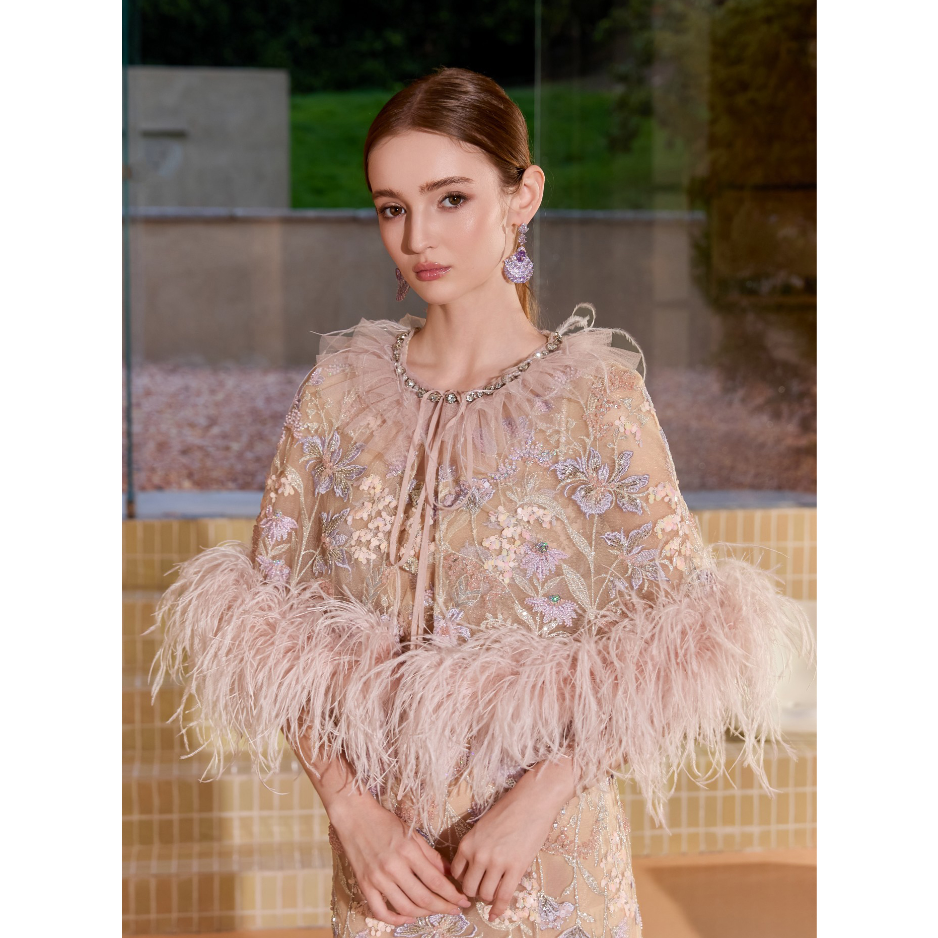 Wardrobes by chen25AW 重工珠片刺绣羽毛披肩片刺绣包臀半裙