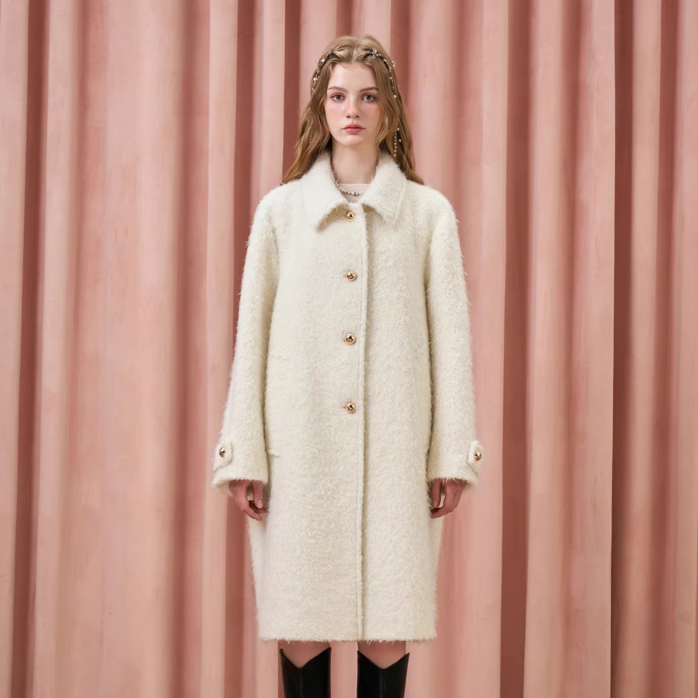 Three Quarters 25AW 经典米色中长款金扣羊毛呢外套