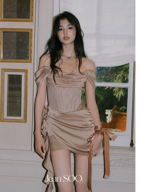 Jean SOO 暮色人鱼腰姬鱼骨收腰缎面抹胸裙