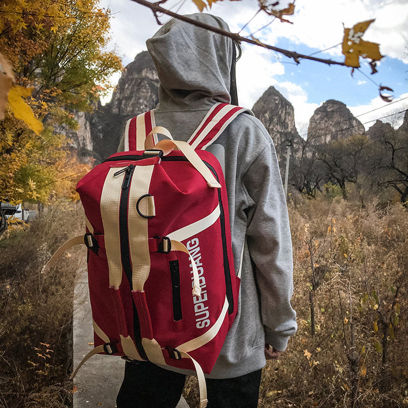 旅行大容量双肩包户外轻便防水背包男韩版大学生时尚斜挎登山包女