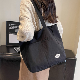 帆布托特包女士2026新款上班通勤包包大容量高级感休闲百搭单肩包