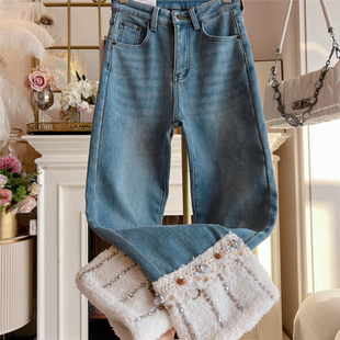 韩版设计感重工镶钻烟管直筒裤女小个子拼接羊羔绒加绒加厚牛仔裤