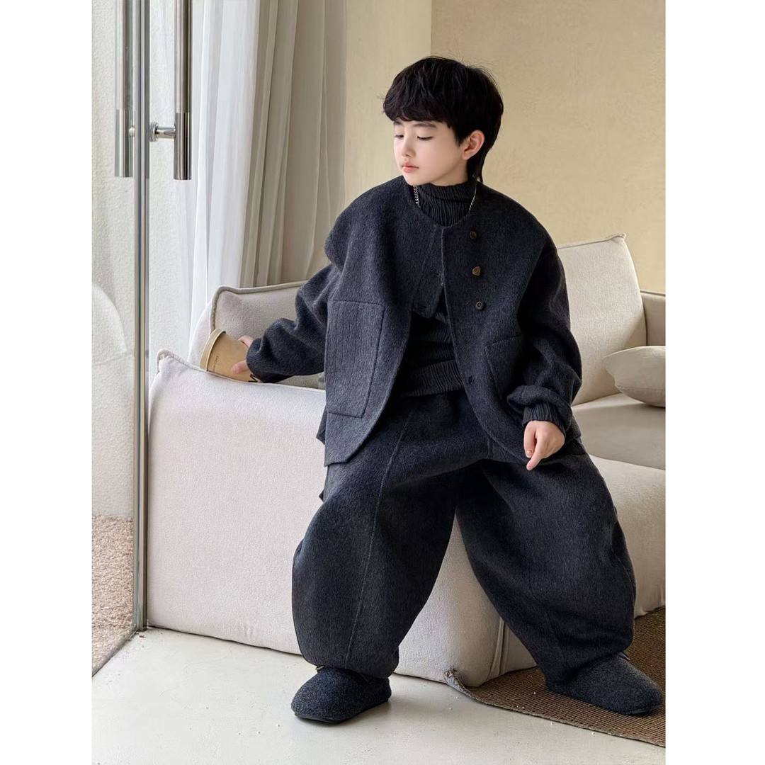 韩版男童呢子大衣两件套