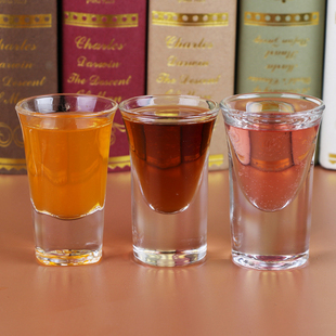 无铅玻璃小酒杯家用一口云吞白酒杯六只装子弹头烈酒杯酒吧KTV杯