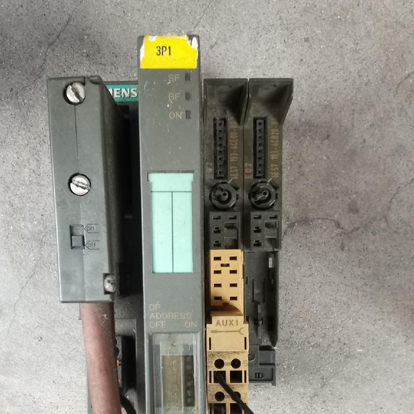 PLC 6ES7151-1AA05-0AB0 模