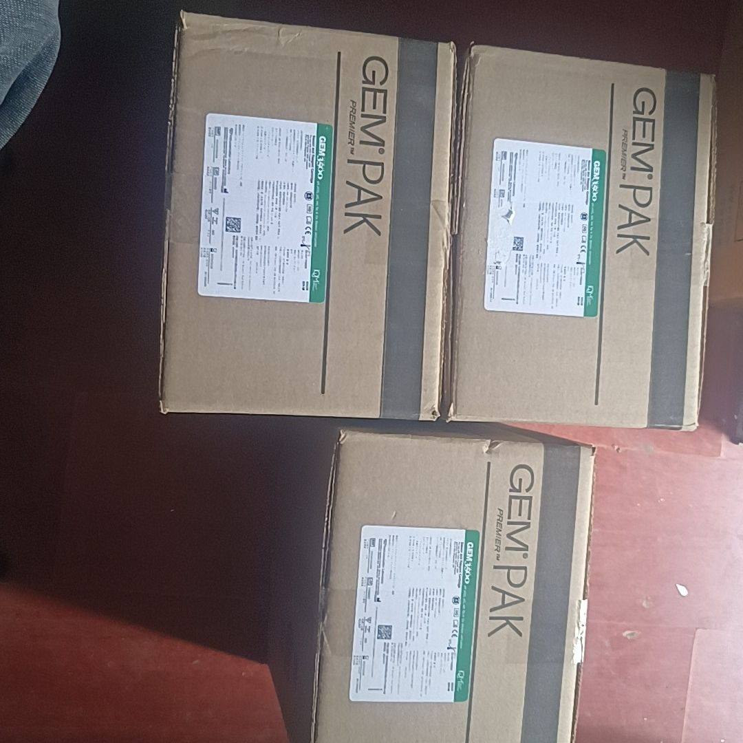 血气测定试剂盒(电板法)GEM3500   生产日期都是20