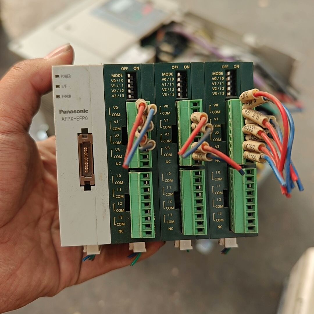 AFPX-EFP0    AFP0RDA4 功能完好 如