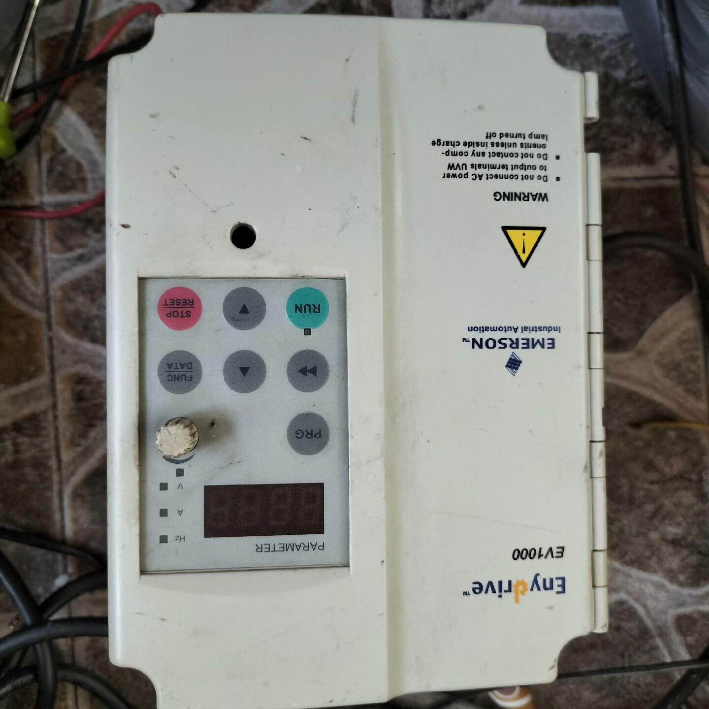 1.5kw380v艾默生EV1000变频器 功能包好外壳基本