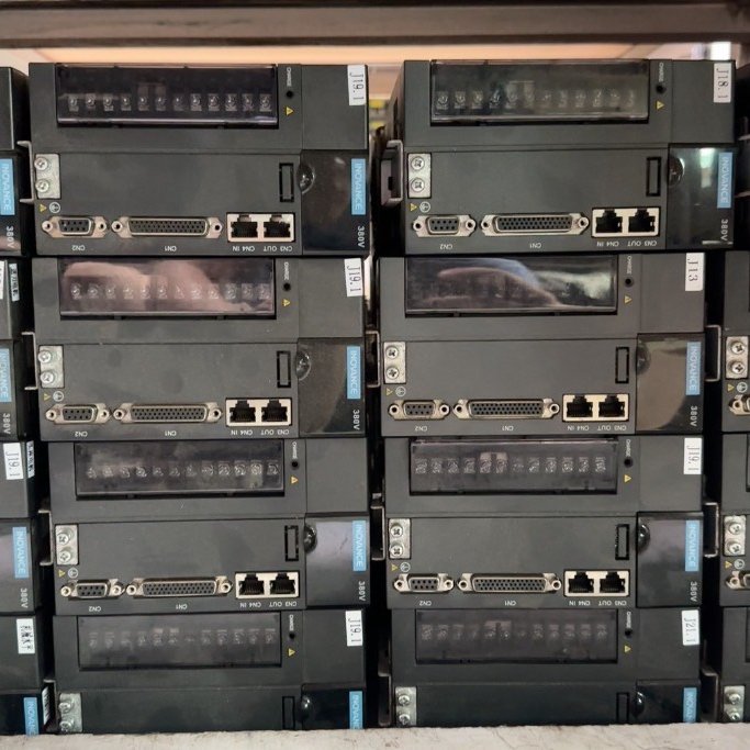 汇川伺服驱动器IS620NT3R5I