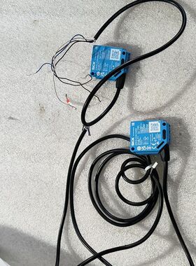 西克光电传感器2台 型号WTB12L-1H161720A00