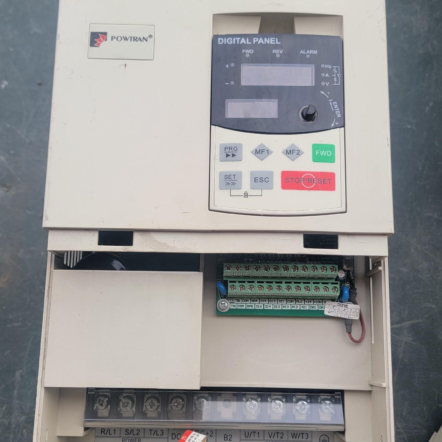 普传变频器 型号PI8100a  7R5G3t。拆机 3