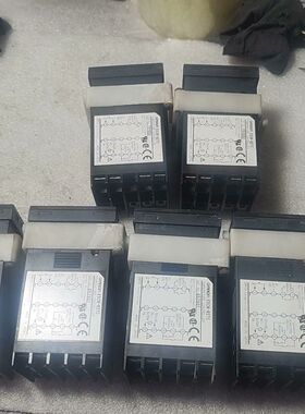 温控器E5CN-Q2TC E5CN-R2TC 拆机件