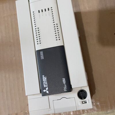 FX3U-48MT/DS PLC控制器  实物拍