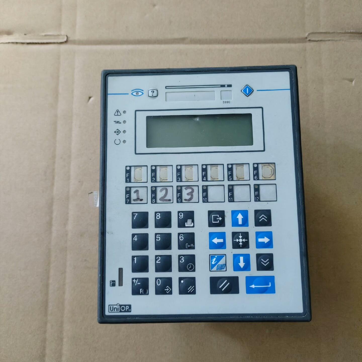 意大利UNIOP人机界面 CP10G-04-0045 货物如