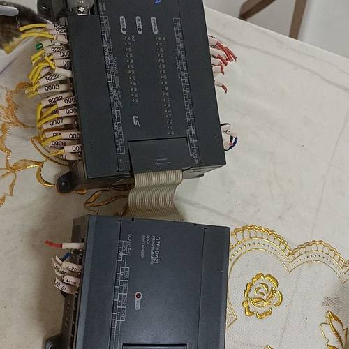 LS  K7M-DR30U   PLC拆机下来的